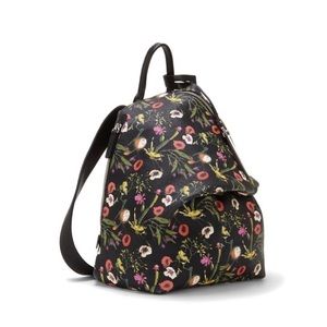 ❌SOLD❌ NWT Vince Camuto Giani floral mini backpack